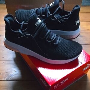 PUMA Electron Sneakers Wm's